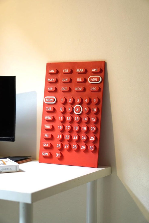 Bold Retro Magnetic Calendar